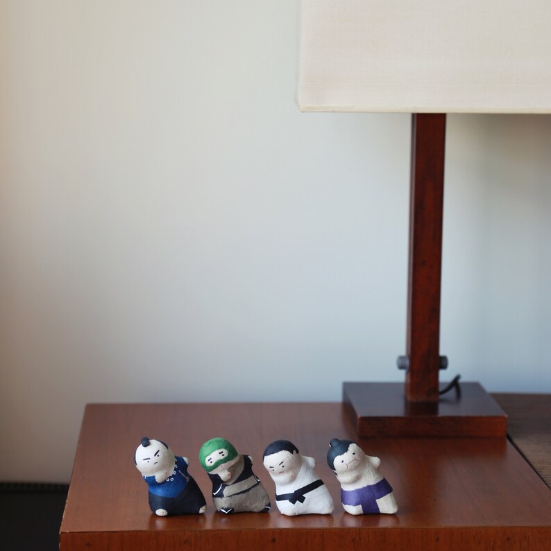 Chigiri Japanese Papiermache Doll Peeping Judoist Etsy