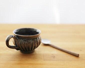 Shirgaraki Ware Black Glaze Carving Espresso Cup