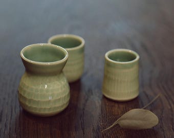 Mini Tobikan Trio – Hand-thrown Celadon Chattering Set