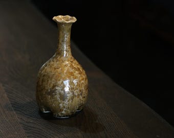 Imperial Amber – Crystalline Stoneware Vessel