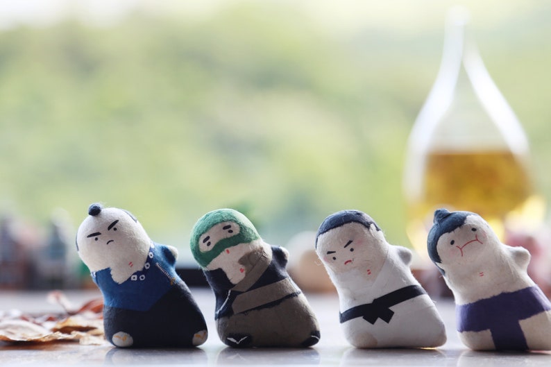 Chigiri Japanese Papiermache Doll Peeping Judoist Etsy