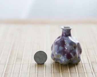 Shannon's Mini Hand-build Pottery ~ Mini Vase SH00052
