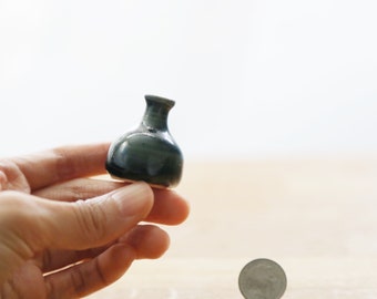 Shannon's Mini Wheel-thrown Pottery ~ Mini Vase SH00133