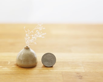 Shannon's Mini Wheel-thrown Pottery ~ Mini Vase SH00130