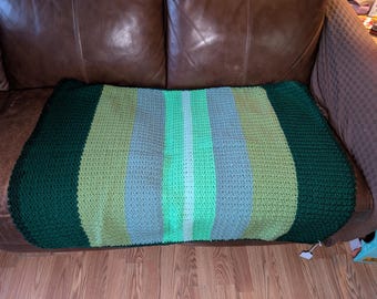 Coperta afgana all'uncinetto verde