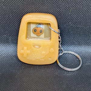 Tamagotchi Game Memetchi Character Keychain