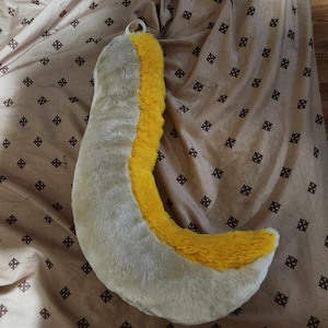 Komisje dotyczące ogonów kostiumów fursuit medium