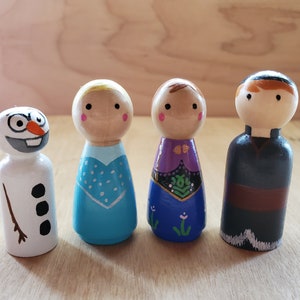 Ice Queen Peg Doll Set