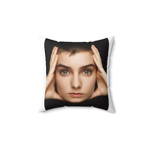Sinead O&#39; Connor- Polyester Square Pillow