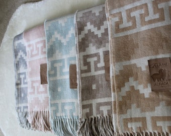 Geometric Alpaca Blanket. 100% Fine Alpaca wool. Made in Peru