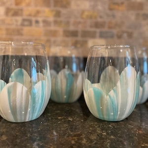 Acrylic Dip Wine Glasses