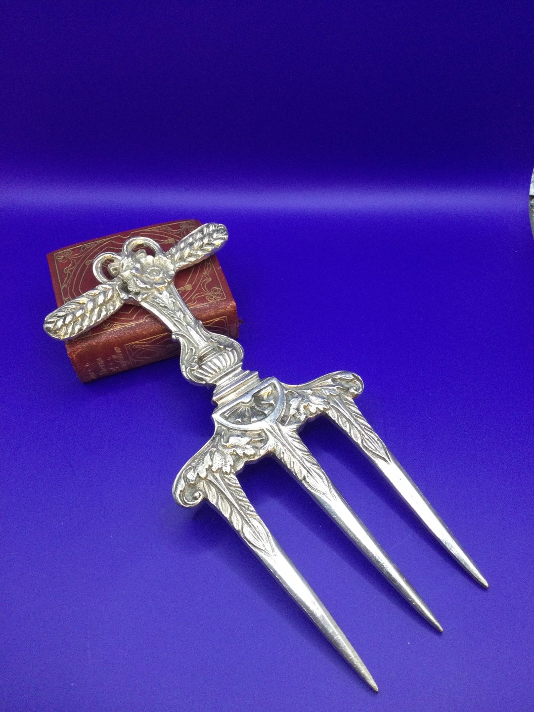 Antique Carving/bread Fork, Antique Silver Plate, Antique Flat Ware