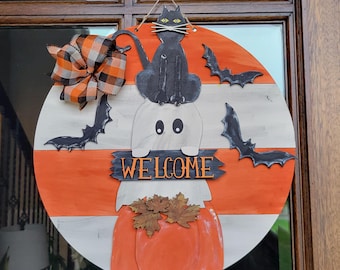 Spooky Friends Welcome Round Wood Halloween Door Hanger