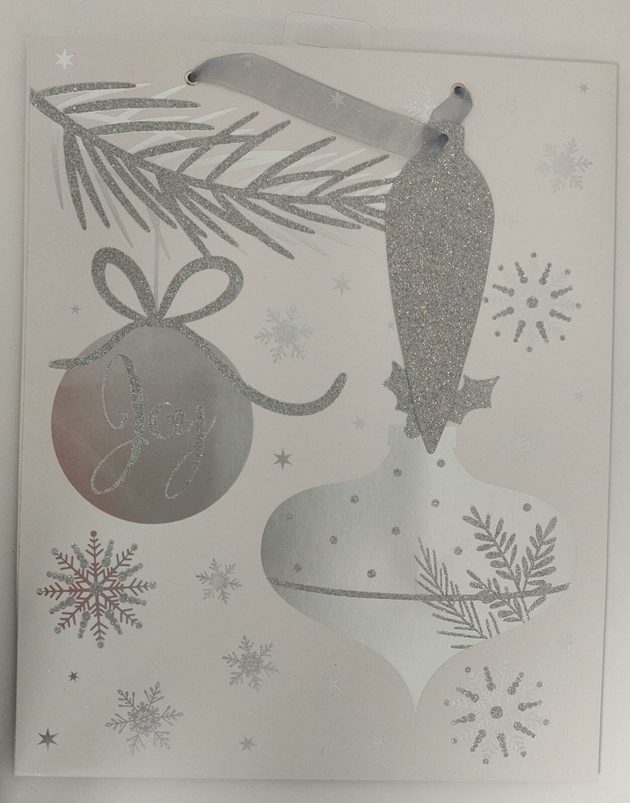 Christmas Gift Bags, Multi Sizes Multi Pack free Delivery on 15pounds