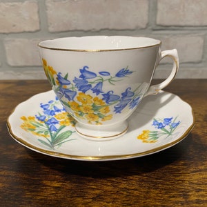 Vintage Tea Cup Set, Tea Cup and Saucer Set, Royal Vale Bone China, Made in England