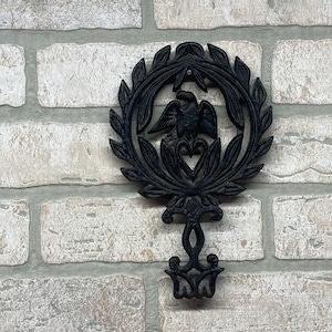 Vintage Cast Iron Eagle Trivet, Vintage Kitchen, Eagle Home Decor