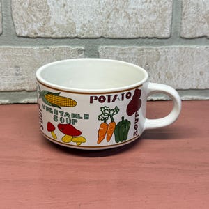 Vintage Soup Bowl, Mushroom Soup, Potato, Vegetable Soup, Soup Bowl, Soup Mug, Vintage Kitchen, Kitchen Decor