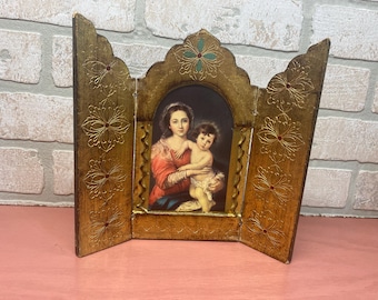 Gold Two Doored Religious Decor, Religious Decor Piece, Virgin Mary and Baby Jesus, Religious Decor, Home Decor