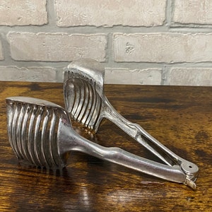 Vintage Tomato, Egg, Onion Slicer. Hand Held Slicer