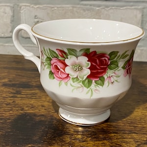 Queen Anne Tea Cup, Bone China, C 17 7, Made in England, A Product of Ridgeway Potteries LTD. Patt No. 8499