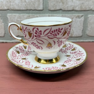 Tuscan Fine English Bone China, Vintage Tea Cup and Saucer Set, Made in England