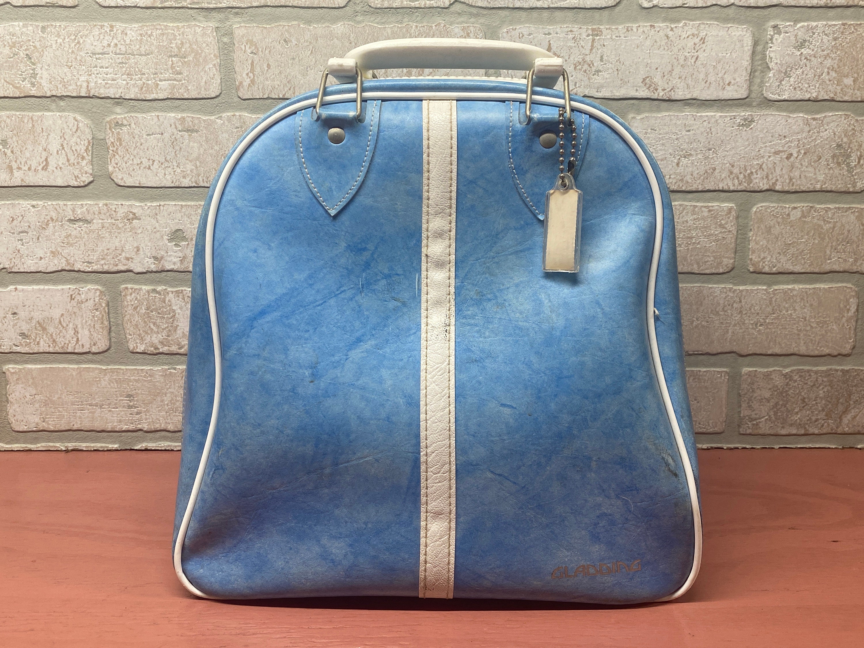 Vintage Bowling Bag Blue & Light Pink w/Ball Rack, No Ball. Bowler Ret -  clothing & accessories - by owner - apparel