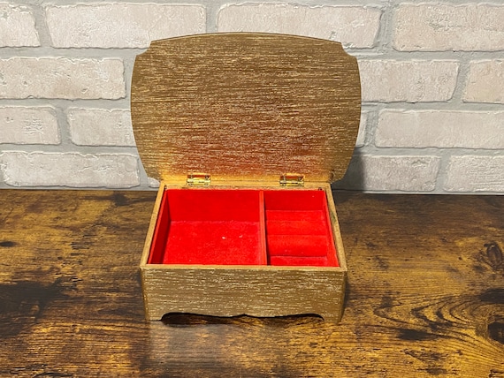 Golden Box, Dancing Victorian Jewelry Box, Hinged… - image 2