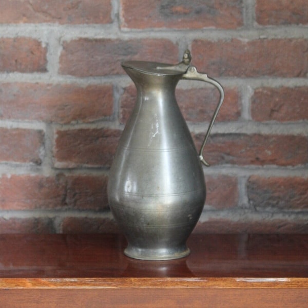 vintage Français Pewter Jug, Pewter Pitcher avec couvercle et poignée, Pichet de grande taille