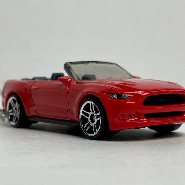 2015 Ford Mustang GT Convertible - Novelty Keychain made from 1/64 scale diecast model car
