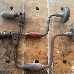 VINTAGE CARPENTERS DRILL