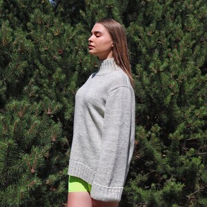 Alpaca wool 100% .handmade women turtleneck , nigh collar jumper, alpaca sweater, women sweater, alpaca sweater oversize,gift for her image 3