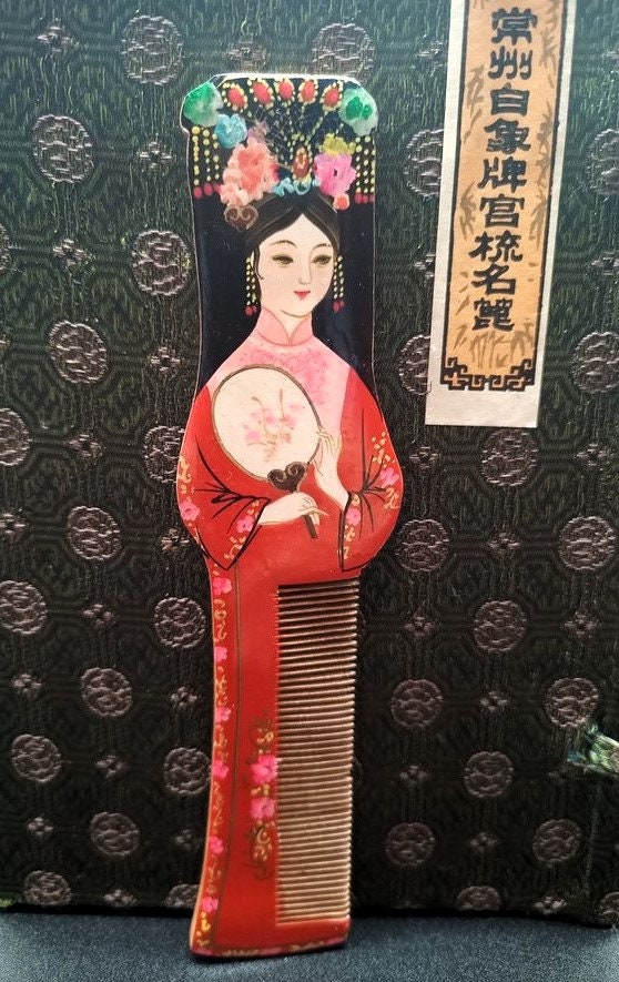 Vintage Gong Shu Ming Bi Hand Painted Wooden Comb Set - Etsy