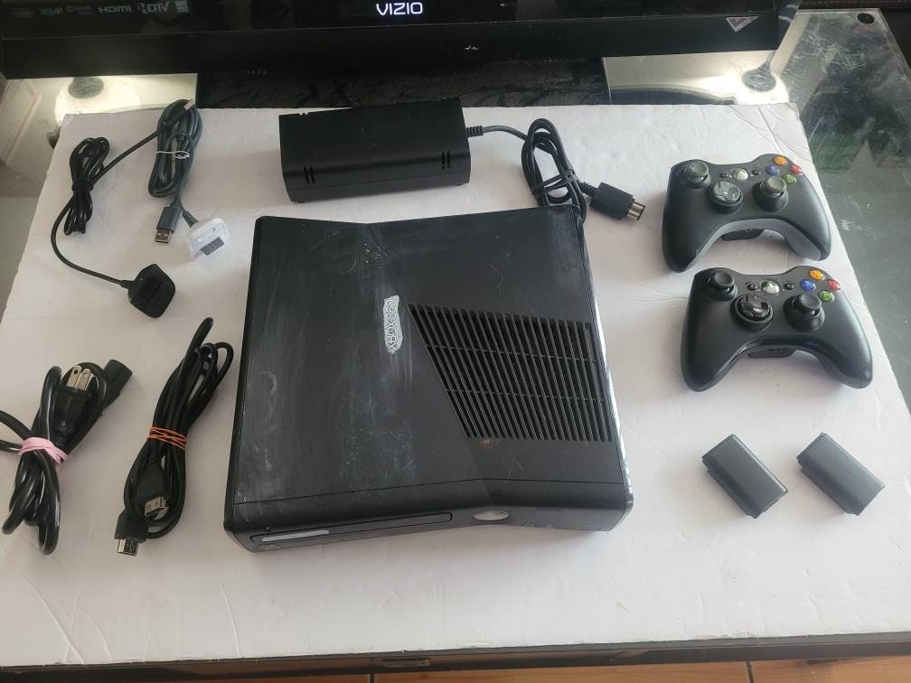  Modded Xbox 360 250GB Slim RGH3 Console, Power Adapter