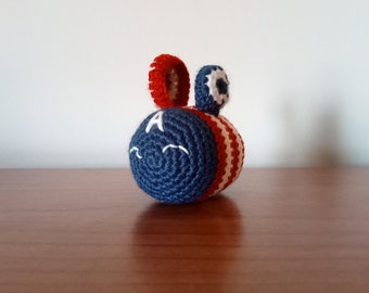 Cute Marvel's Captain America bee keychain amigurumi plushie