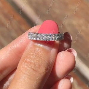 Alianza de boda de moissanita de dos filas, alianza de eternidad completa de dos filas, anillos de aniversario de plata con piedra redonda, anillos apilables para mujer