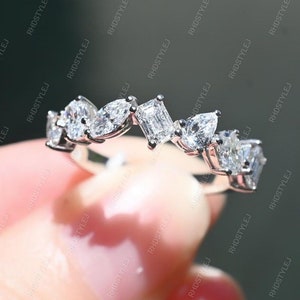 Multi förmige Moissanite Band, Mixed Cut Stone stapelbare Ringe, Multi-Stein Moissanite Ring, Jubiläum Hochzeit Bands Frauen, einzigartige Ring
