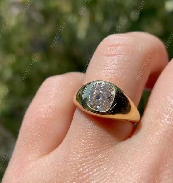 Signet diamond ring best sale