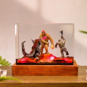 Dioramamonster, The New Empire, Mysterious Land, harslamp, nachtlampje, epoxykunst, harshoutlamp, Beast King