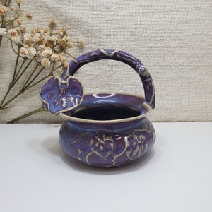 Vintage Larry Laslo For Mikasa Pottery Basket, Laslo Ivy Leaf Design Vintage Basket, Candy Basket, Vintage Home Décor