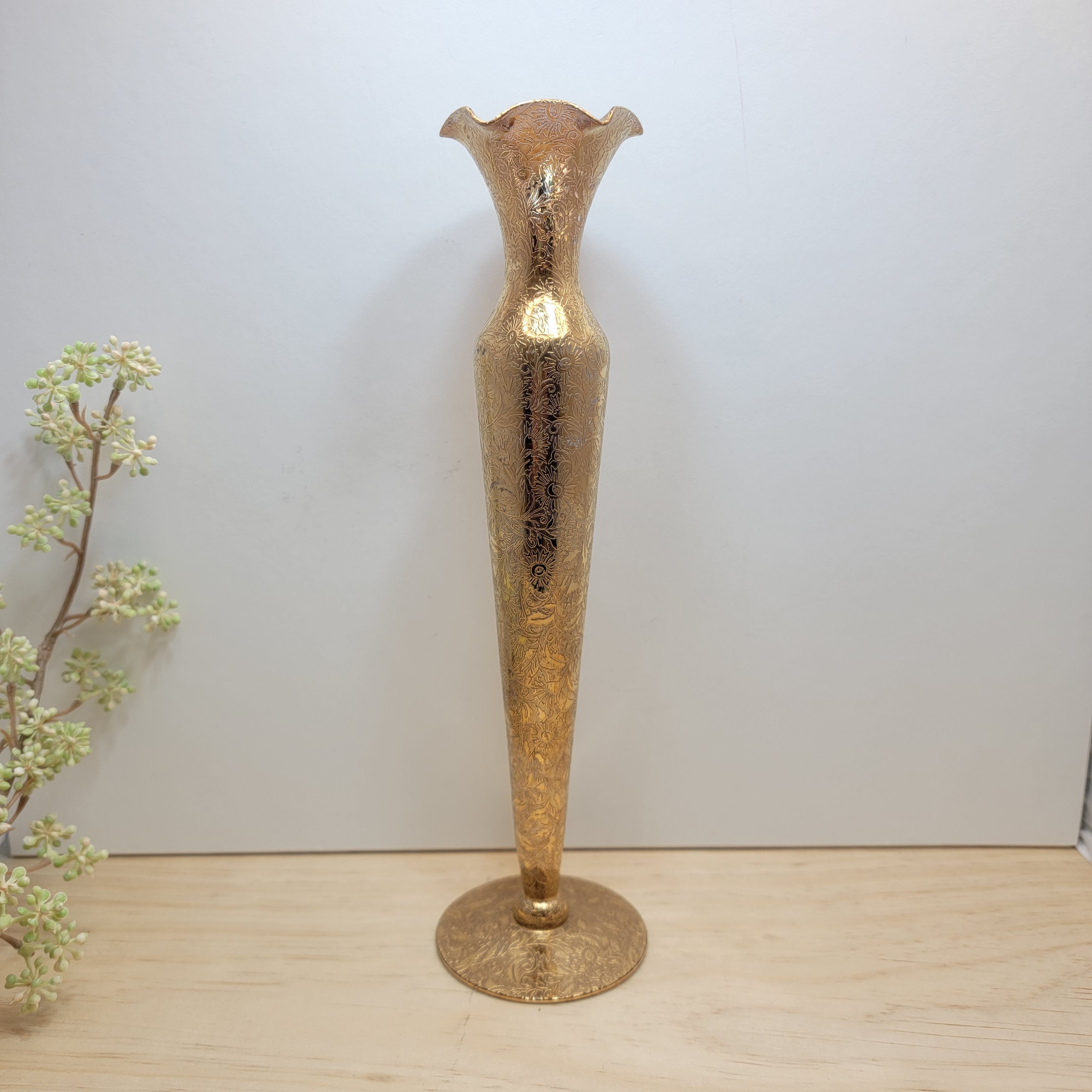 Gold Hinged Vase-5 Tubes — The Doily Lady