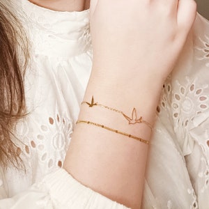 Ava&Imber - Stainless Steel Gold Bird Bracelet Ava - Dainty, Elegant, Minimalist Bracelet for Women - Fine Bracelet Birds Gift