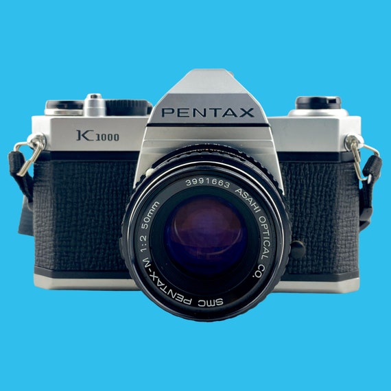 Pentax K1000 Vintage SLR 35mm Film Camera With Pentax F/1.7 50mm Prime Lens  