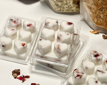 Coconut Wax Melts: Highly Scented, Non-Toxic, Heart-Shaped