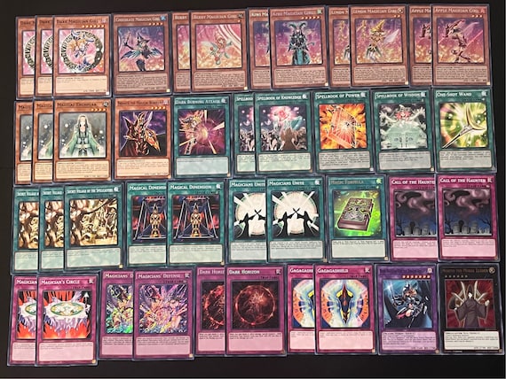 ブラックマジシャン デッキ 遊戯王 Dark Magician deck 【遊戯王】 一
