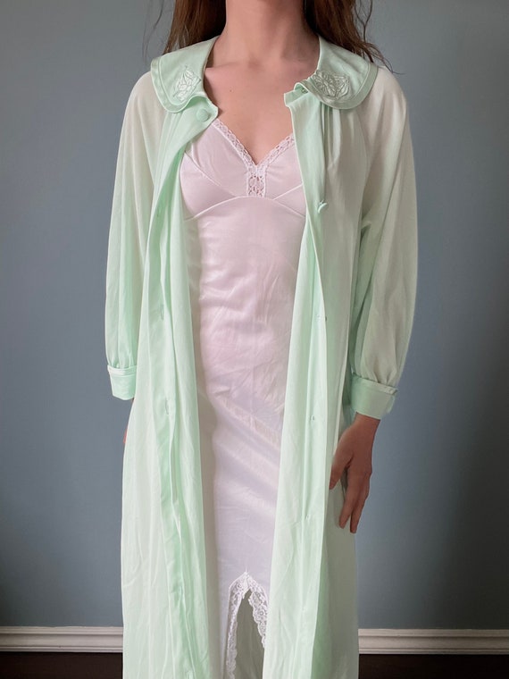 Vintage 70s Green Nightgown, 1970s Light Green Ni… - image 6