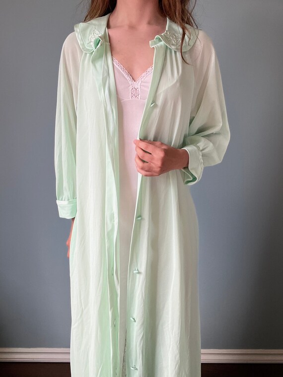 Vintage 70s Green Nightgown, 1970s Light Green Ni… - image 8