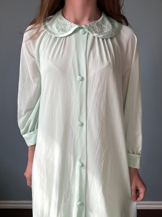 Vintage 70s Green Nightgown, 1970s Light Green Ni… - image 3