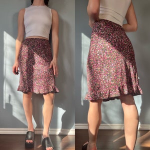 Vintage Y2K Floral Skirt, 00s Black Pink Ruffle Summer Fairy Mini Skirt