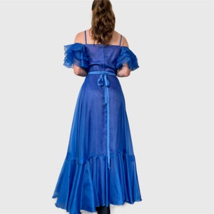 robe de bal vintage des années 70, robe formelle à volants bleu des années 1970 image 9