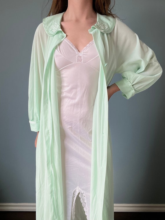 Vintage 70s Green Nightgown, 1970s Light Green Ni… - image 7